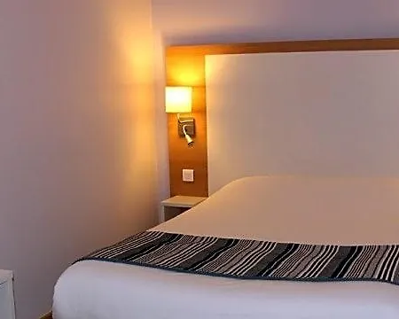 Hotel The Originals City, Continental, Poitiers