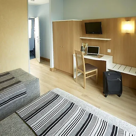 Hotel The Originals City, Continental, Poitiers