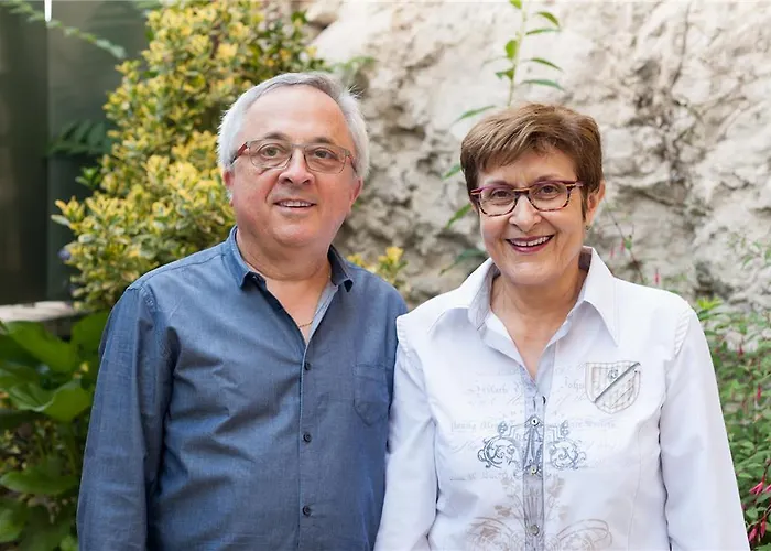 Hotel The Originals City, Continental,